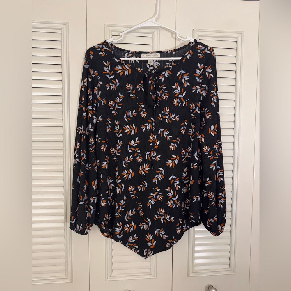 Emaline Women's Black Long Sleeve Orange & White Leaf Pattern Top Casual Small